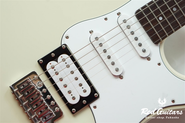 Pacifica 112V - Vintage White